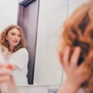ADVANTAGES AND DISADVANTAGES OF CURLY HAIR CONDITIONER